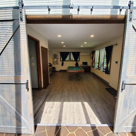 Walk To Pool & Beach - Spacious Gateway, Hot Tub, Game Room Pocono Country Place Екстер'єр фото