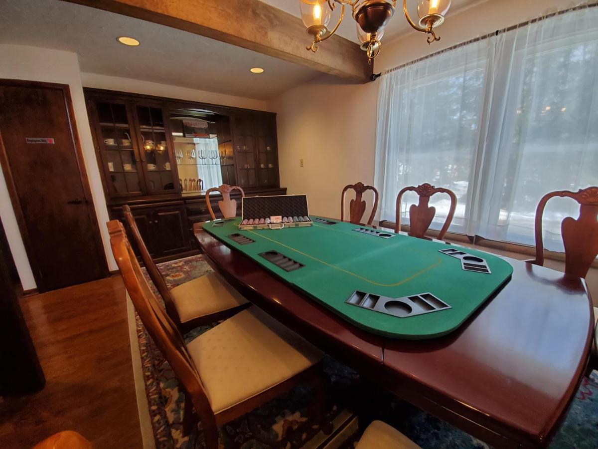 Walk To Pool & Beach - Spacious Gateway, Hot Tub, Game Room Pocono Country Place Екстер'єр фото
