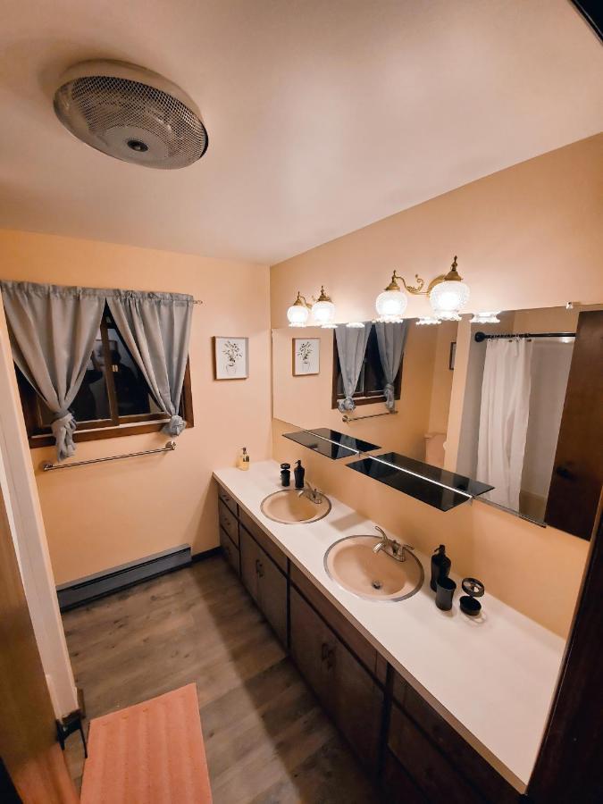 Walk To Pool & Beach - Spacious Gateway, Hot Tub, Game Room Pocono Country Place Екстер'єр фото