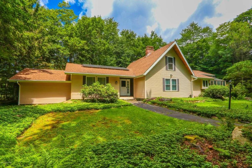 Walk To Pool & Beach - Spacious Gateway, Hot Tub, Game Room Pocono Country Place Екстер'єр фото