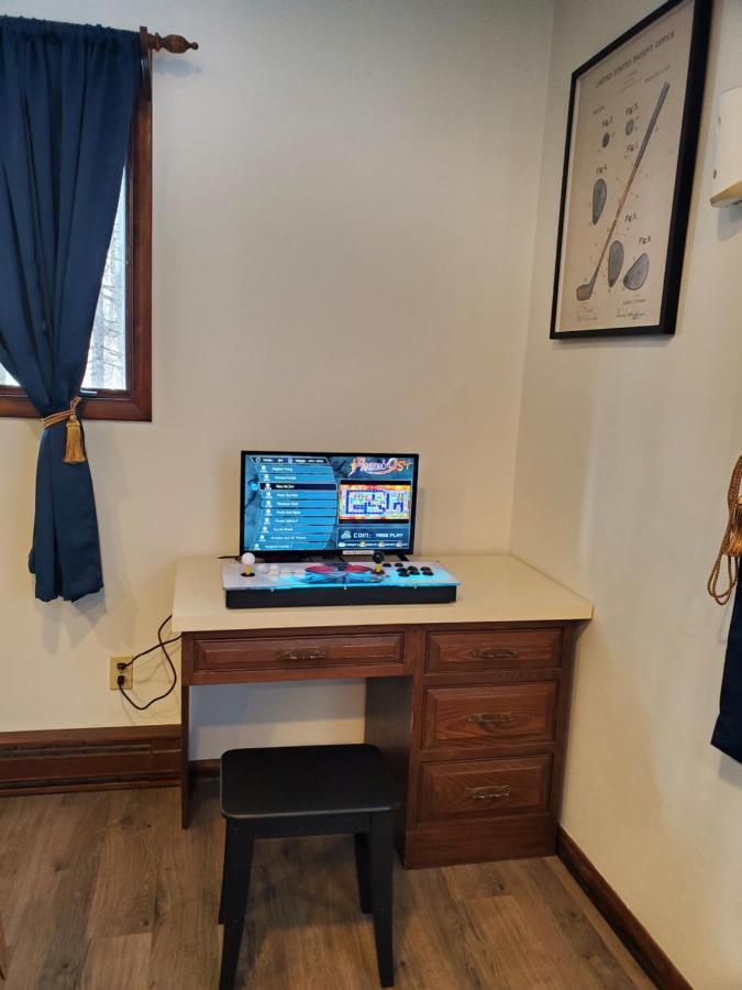 Walk To Pool & Beach - Spacious Gateway, Hot Tub, Game Room Pocono Country Place Екстер'єр фото