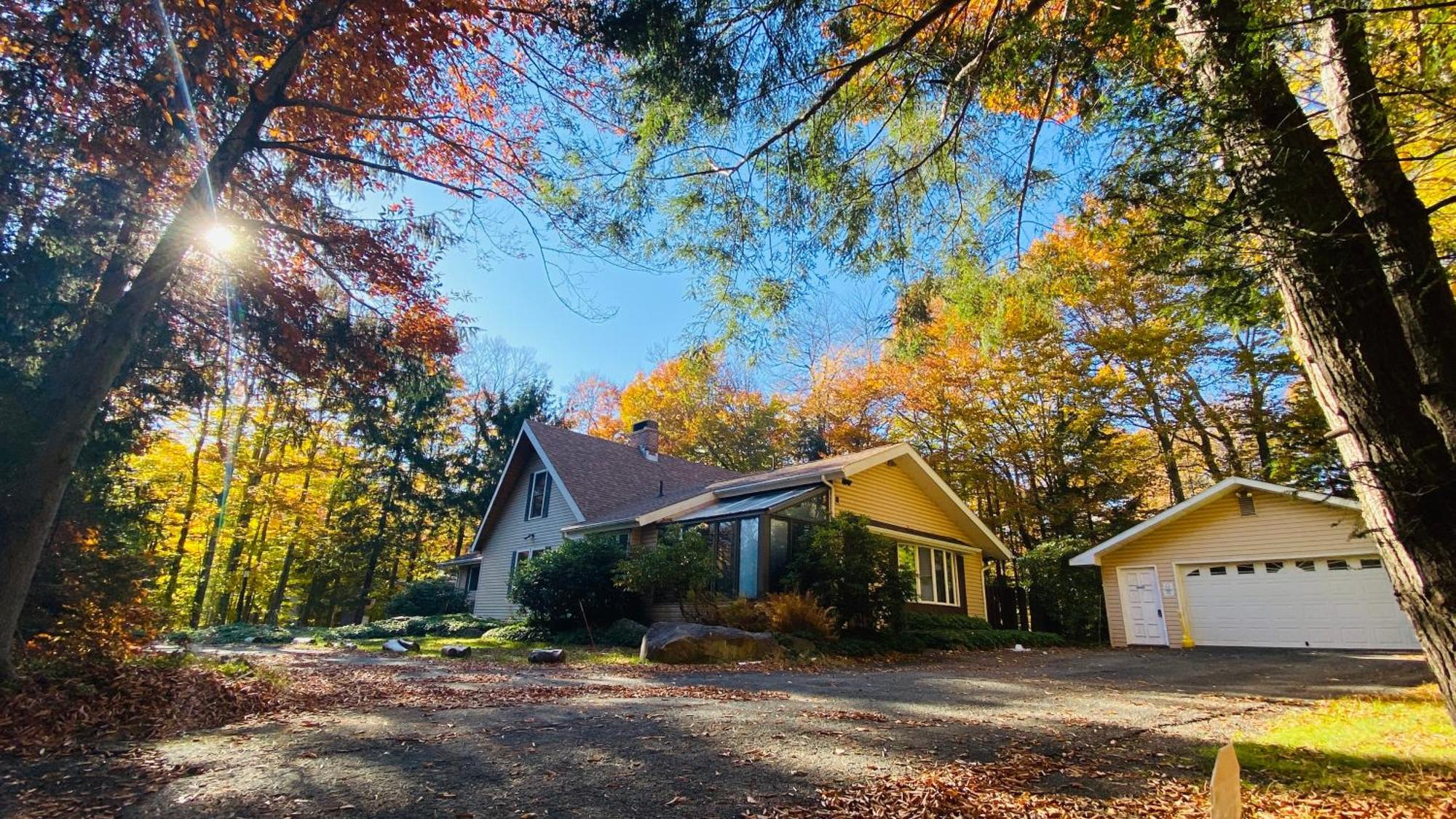 Walk To Pool & Beach - Spacious Gateway, Hot Tub, Game Room Pocono Country Place Екстер'єр фото