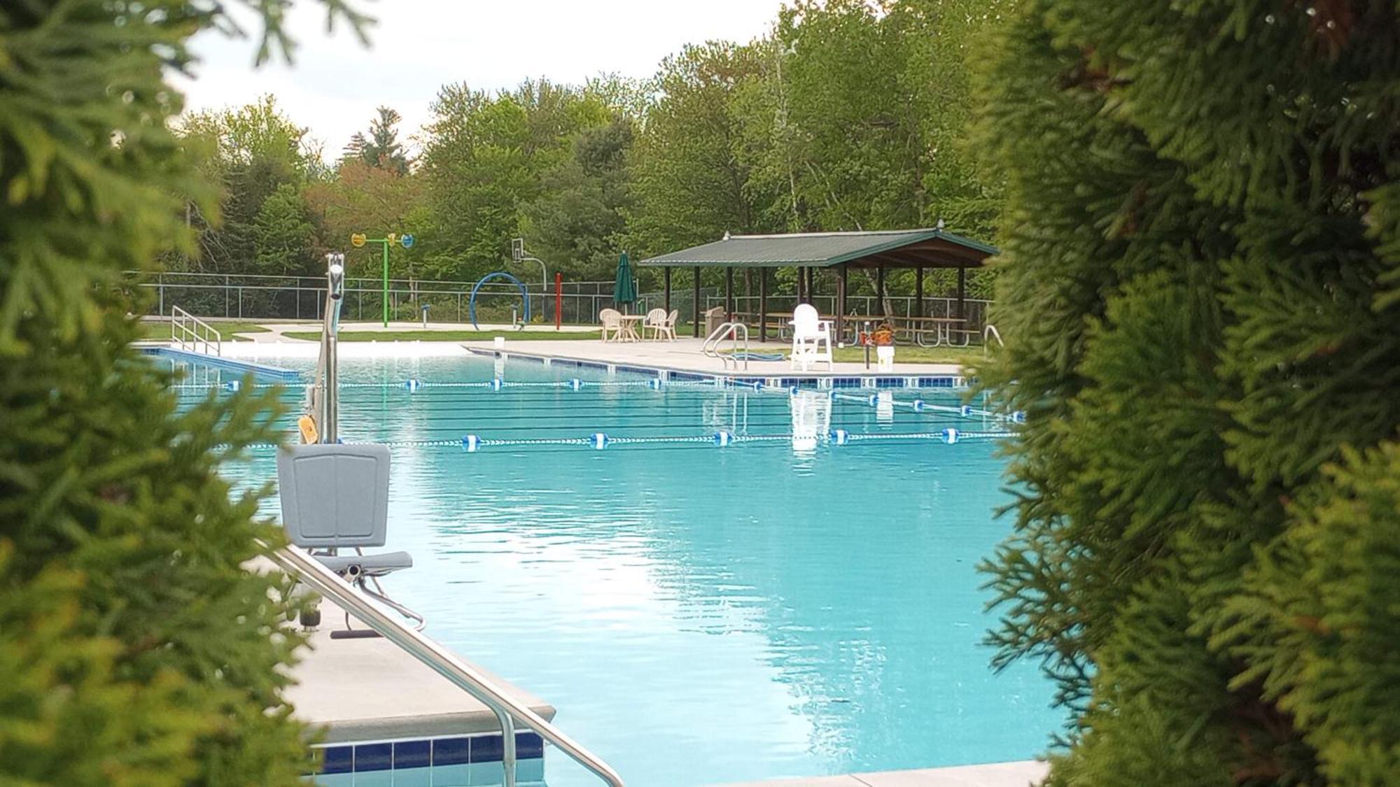 Walk To Pool & Beach - Spacious Gateway, Hot Tub, Game Room Pocono Country Place Екстер'єр фото
